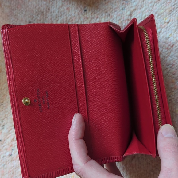 Louis Vuitton Epi Soufflot & Epi Tresor wallet set🔥🔥🔥🔥🔥 - Picture 6 of 15